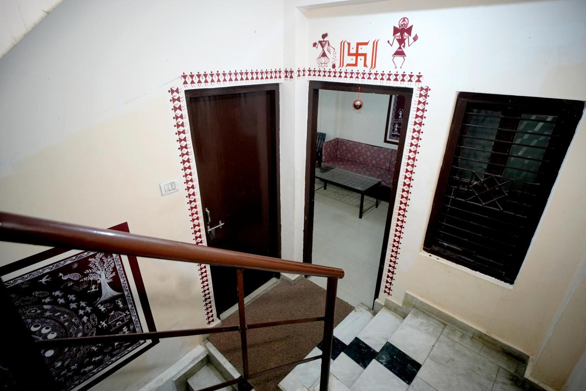Banaras Gully House 500 Ft From The Ghats Varanasi Exterior photo