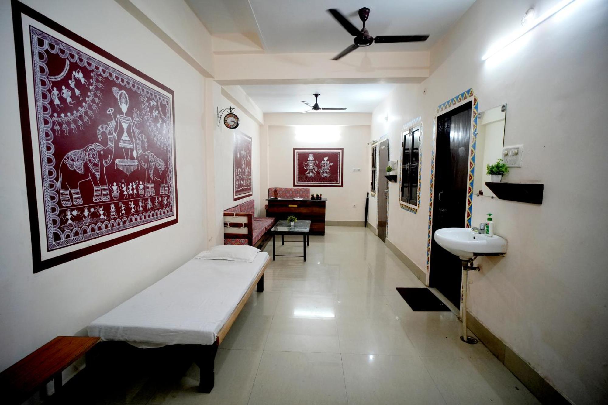 Banaras Gully House 500 Ft From The Ghats Varanasi Exterior photo